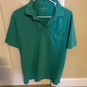 Green vineyard vines polo